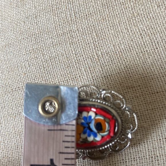 Vintage Unsigned Filigree Edge Micro Mosaic Broach - Picture 5 of 5